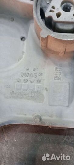 Подрамник с рычагами