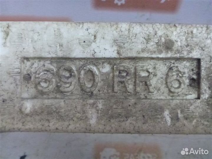 Абсорбер задний Toyota Prius NHW20 1nzfxe 2006