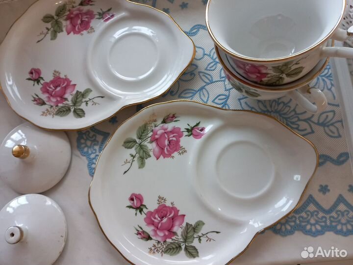 Чашки с блюдцами под торт 3 пары