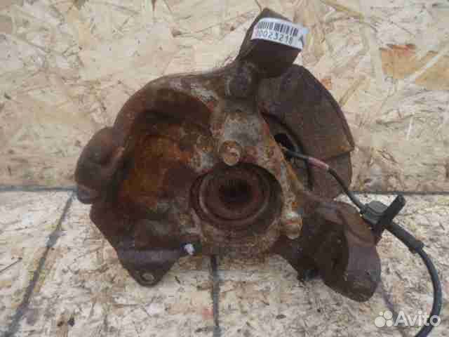 Кулак поворотный правый Chevrolet Silverado GMT8