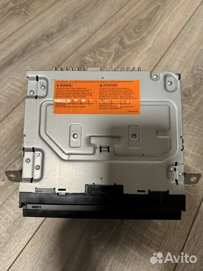 Продам pioneer avh x4500dvd