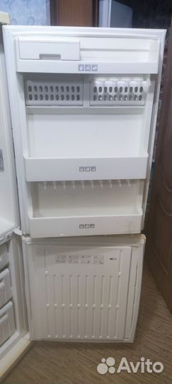 Холодильник Стинол не рабочий