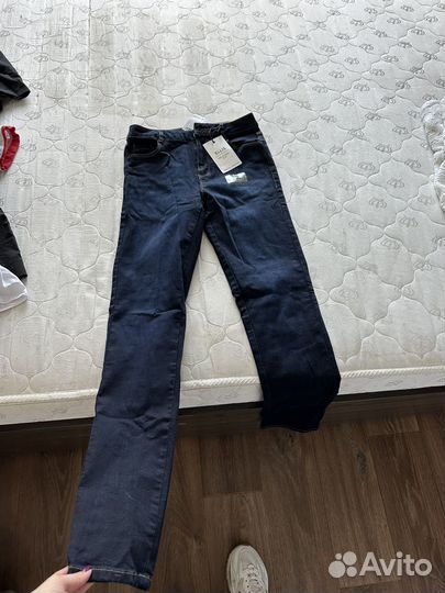 Джинсы новые