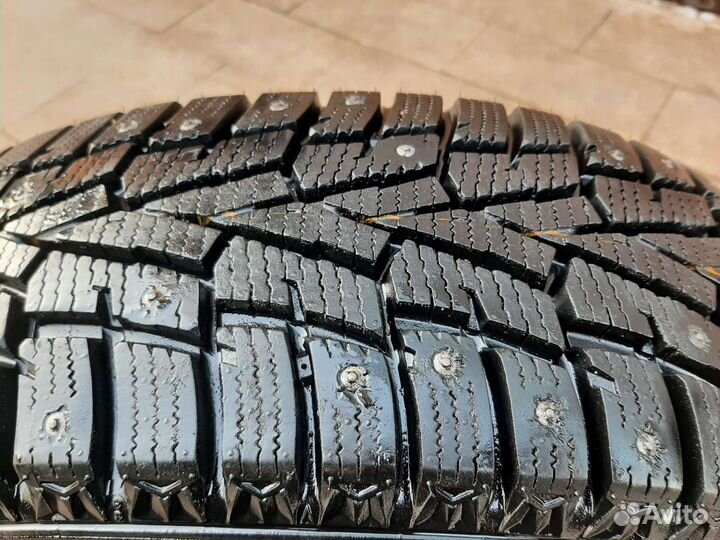 Roadstone Winguard WinSpike 205/70 R15 96T