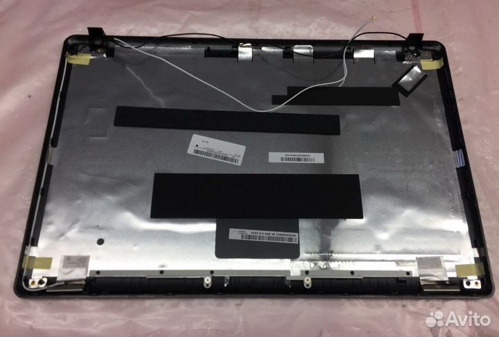 Крышка матрицы для Lenovo Z560 Z565 новая