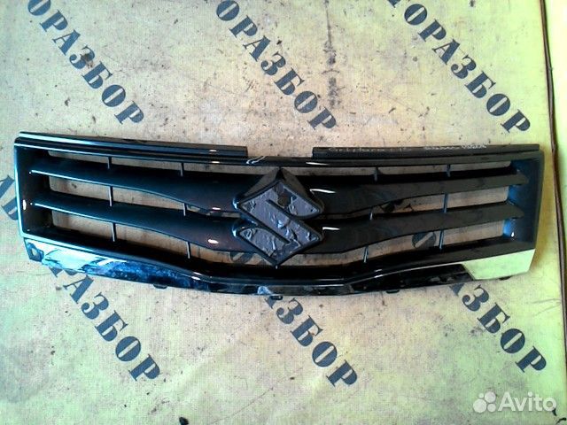 Решетка радиатора Suzuki Grand Vitara 2006-2014