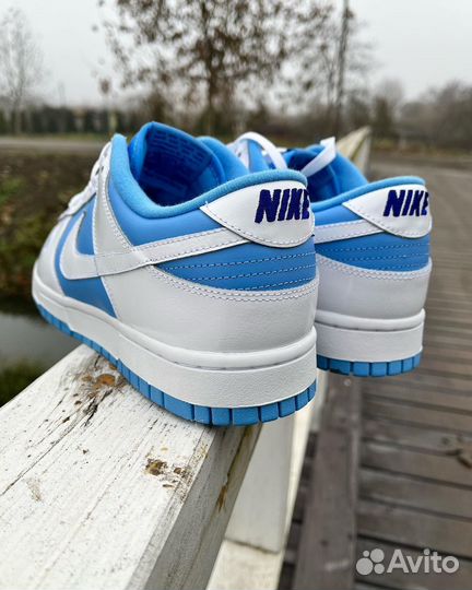 Nike dunk LOW reverse UNC