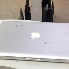 Ноутбук MacBook Pro 13 leit