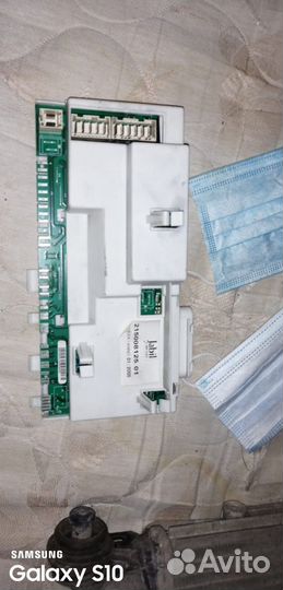 Стиральная машина Indesit witl 86 б/у по з/ч