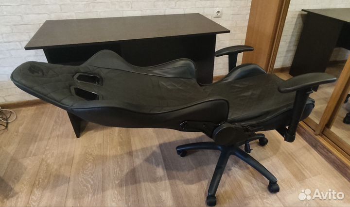 Компьютерное кресло Cougar