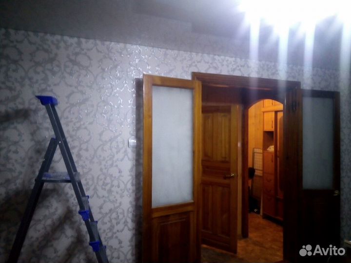 Поклейка обоев