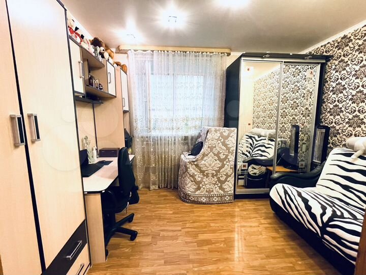 2-к. квартира, 43,6 м², 3/3 эт.