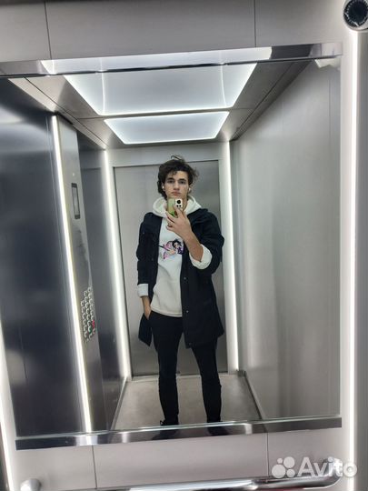 Репетитор по игре на гитаре