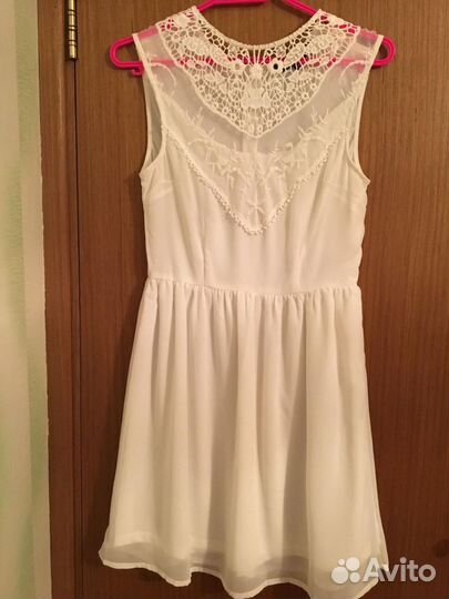 Платье белое на лето