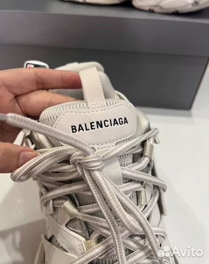 Balenciaga Track