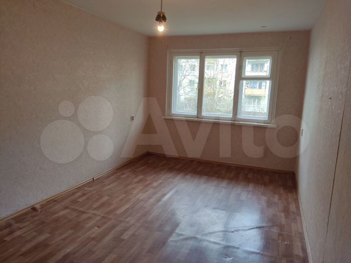 Комната 17,1 м² в 3-к., 1/5 эт.