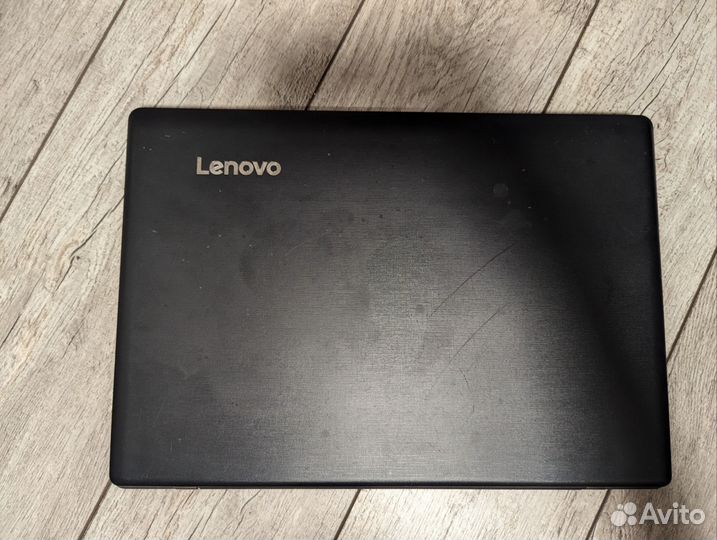 Ноутбук Lenovo Full HD/4 ядра/500 HDD/4 RAM