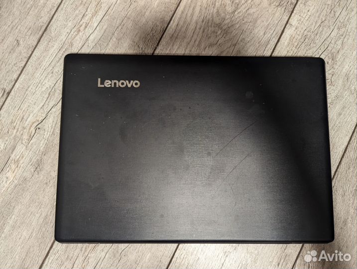 Ноутбук Lenovo Full HD/4 ядра/500 HDD/4 RAM