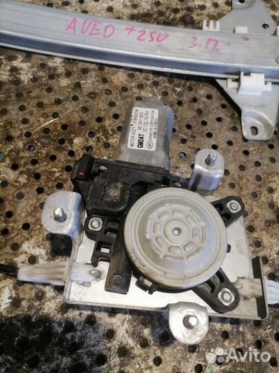Стеклоподъемник задний правый Chevrolet Aveo т250