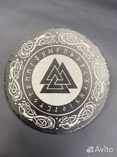 Рунический алтарь из камня. Ручная работа