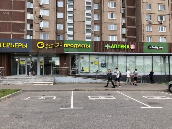 Продам торговое помещение, 1561.8 м²