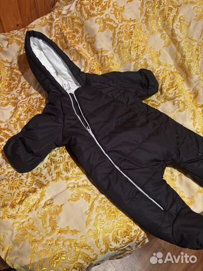 Комбинезон демисезонный для малыша. Размер 62