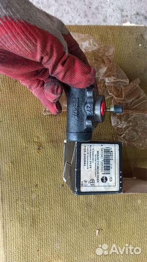 Запчасти на москвич 412