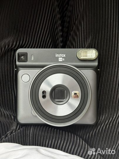 Нерабочий instax sq6