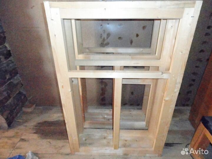 Деревянные оконные блоки 4 шт 1400х920х26