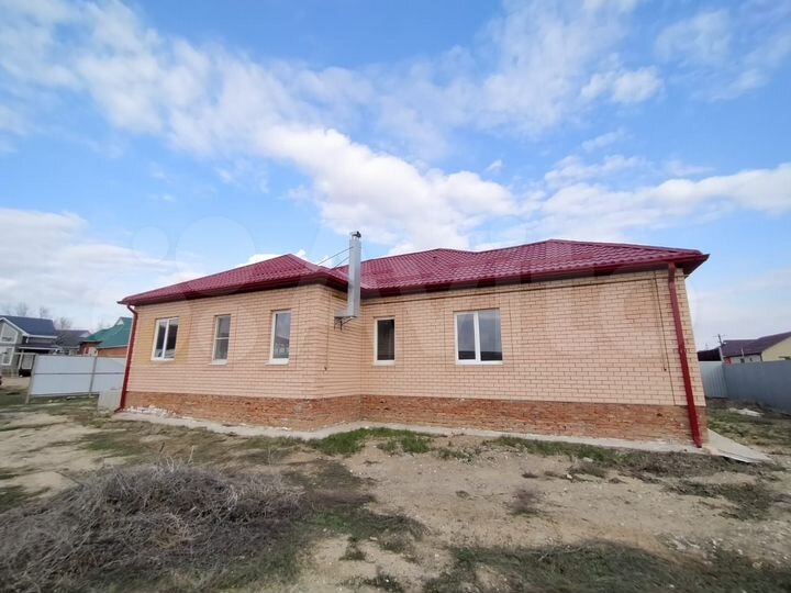 Дом 170 м² на участке 6 сот.