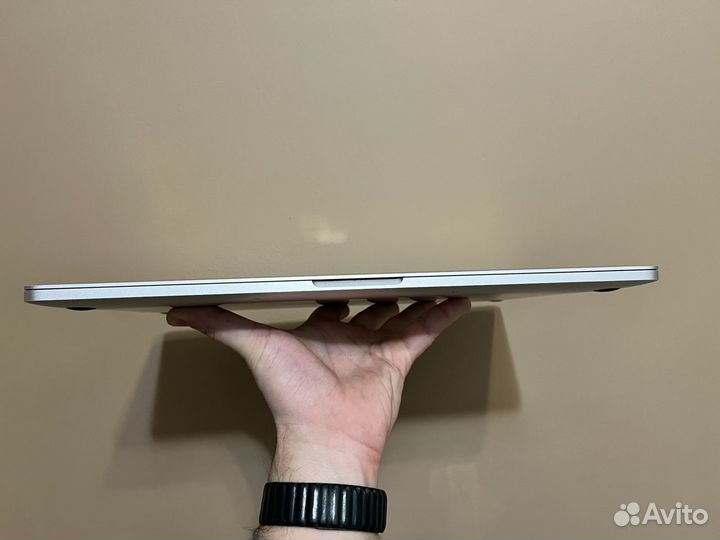 Apple MacBook Pro 15 2018 32 Гб оперативной памяти