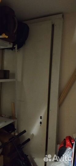 Металлическая дверь б/у