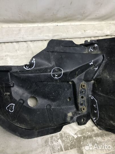 Локер передний левый Toyota Corolla E15 2006-2013