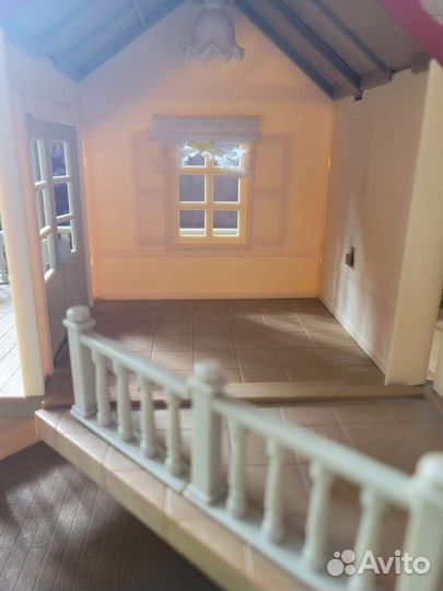 Sylvanian Families большой дом со светом