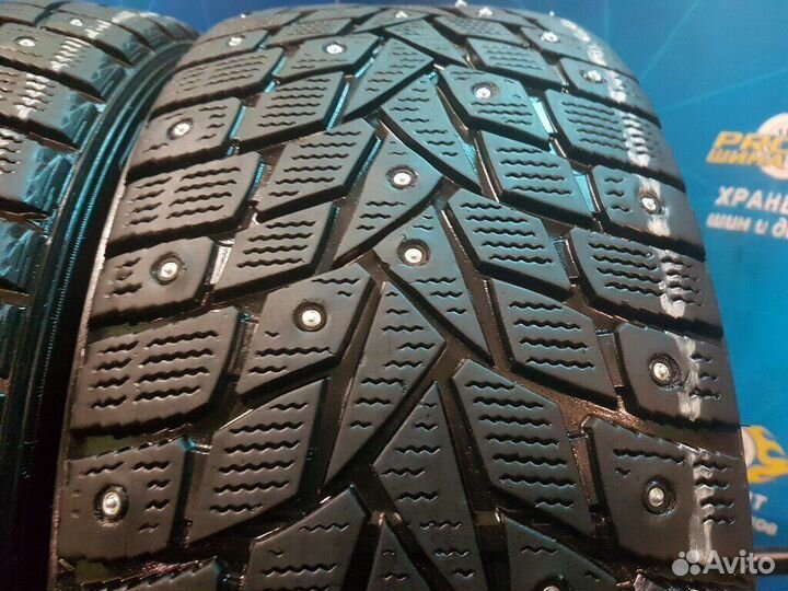 Dunlop SP Winter Ice 02 225/45 R17