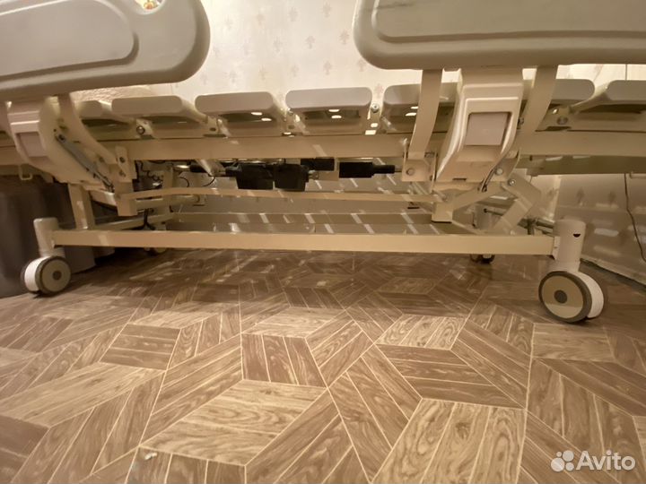 Медицинская кровать с электро приводом
