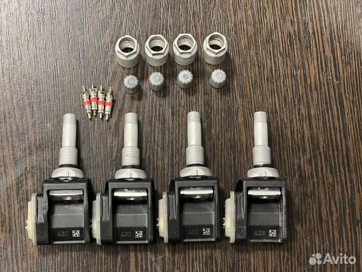 Оригинальные датчики в шины mercedes w213