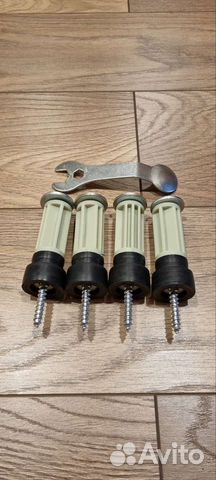 Транспортировочные болты для стиральной машины