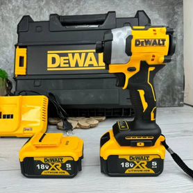 Аккумуляторный бесщеточный винтоверт Dewalt DCF850