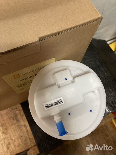 Рено Логан 2 Бензонасос в сборе 172022047R