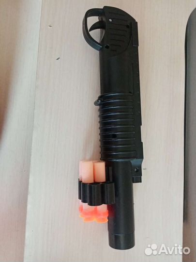 Пистолет с присосками детский