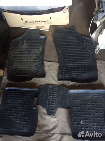 Коврики для авто фиат альбеа,форд фокус 1