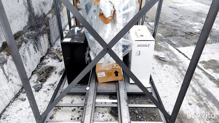 Мотор лодочный Suzuki DF325ATX белый