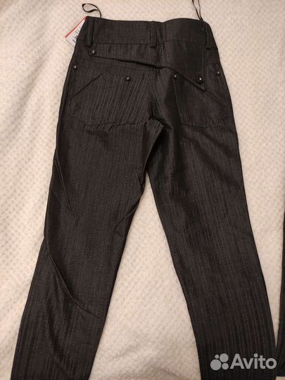 Новые школьные брюки для девочки 116-128