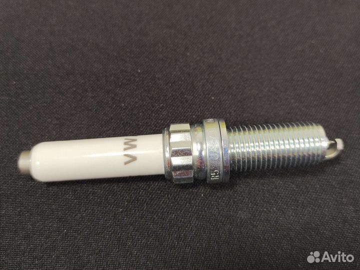 Свеча зажигания VAG 06M905606F