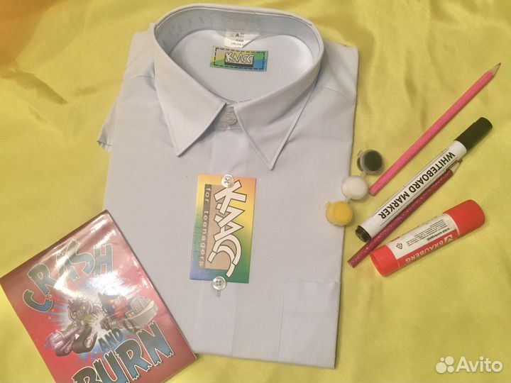 Рубашка школьная для мальчика новая