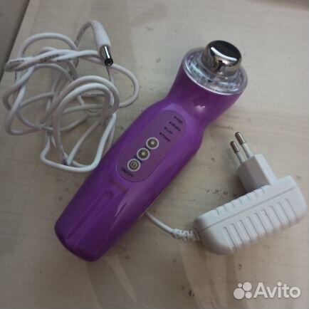 Ультрозвуковой аппарат для чистки лица