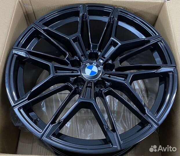 Новые диски r19 BMW 825M-still Разноширокие
