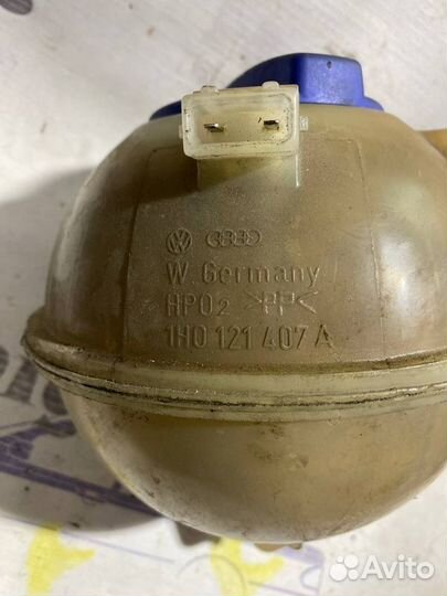 Бачок расширительный Volkswagen Golf GTI 2.0 115