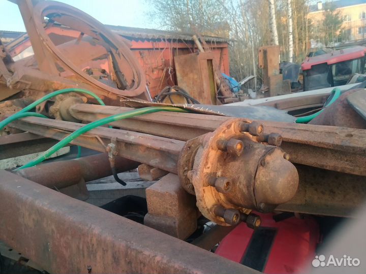 Оси на телегу